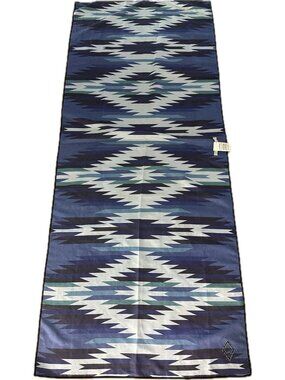 Nomadix Yoga Mat Towel Aztec Print Southwestern Navajo Blue